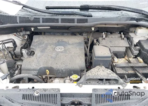 2012 Toyota Sienna Le V6 7 Passenger Auto Access Seat/Le V6 8 Passenger из США, поврежденный, VIN 5TDKK3DC4CS177287